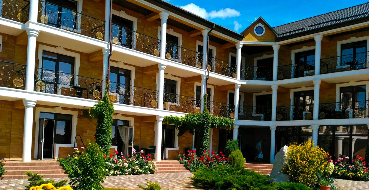 . Семейный гостевой дом Лимпопо. Саки