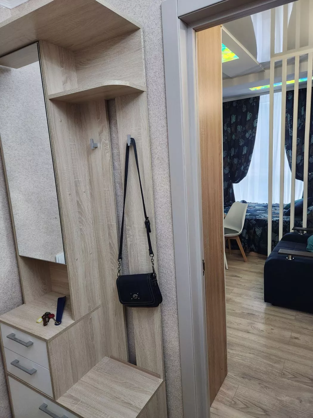 . Квартира в многоквартирном доме Сан Хилс. Небуг