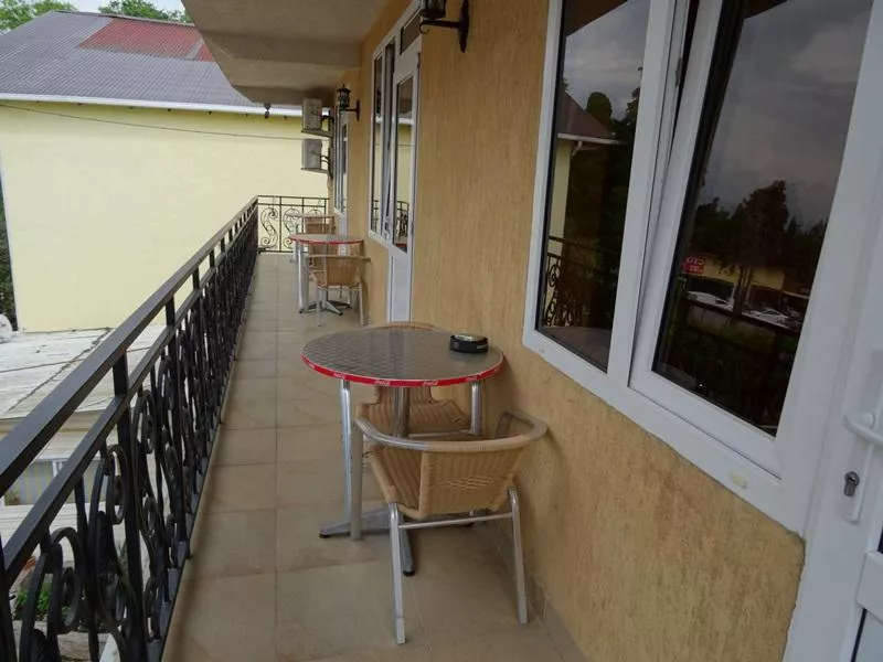 . Гостевой дом "Мзымта" . Адлер