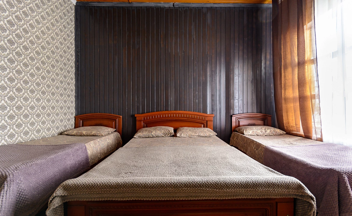 Пятиместный стандарт. Гостевой дом УЮТ на ул. Новороссийское шоссе 1/7. Джубга