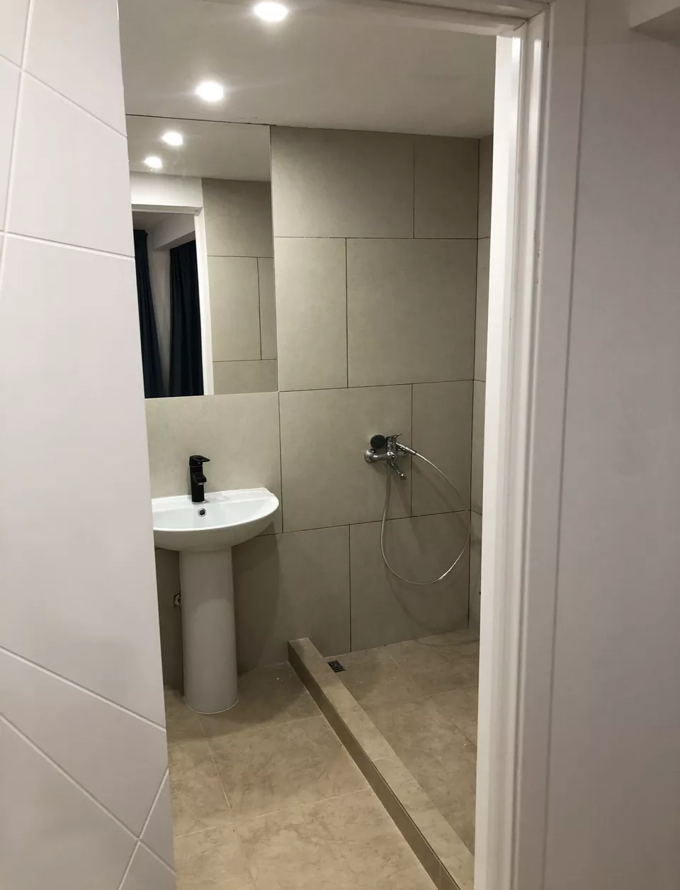 . Дом под ключ Пляжный Дом . Гудаута