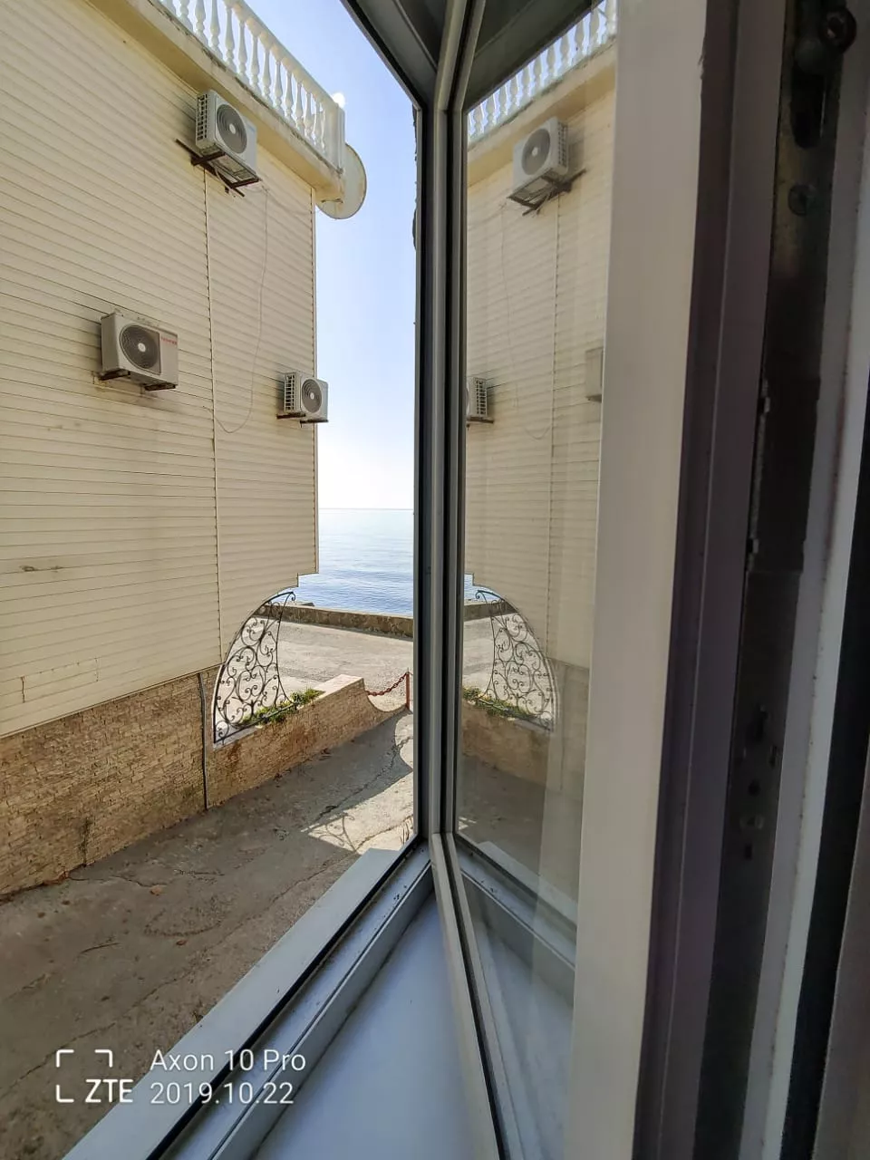 . Эллинг Кипарис . Лоо