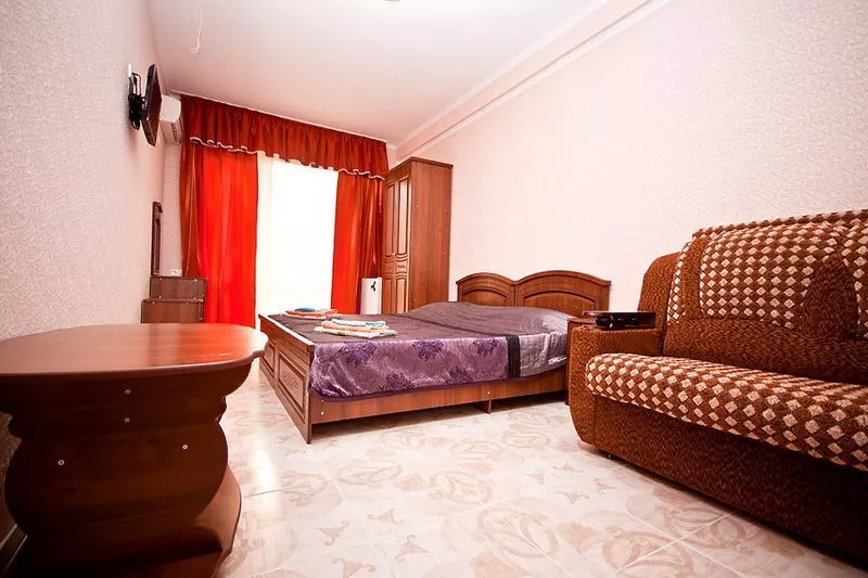 . Гостиница Кардинал. Джемете . Гостиница Кардинал. Джемете