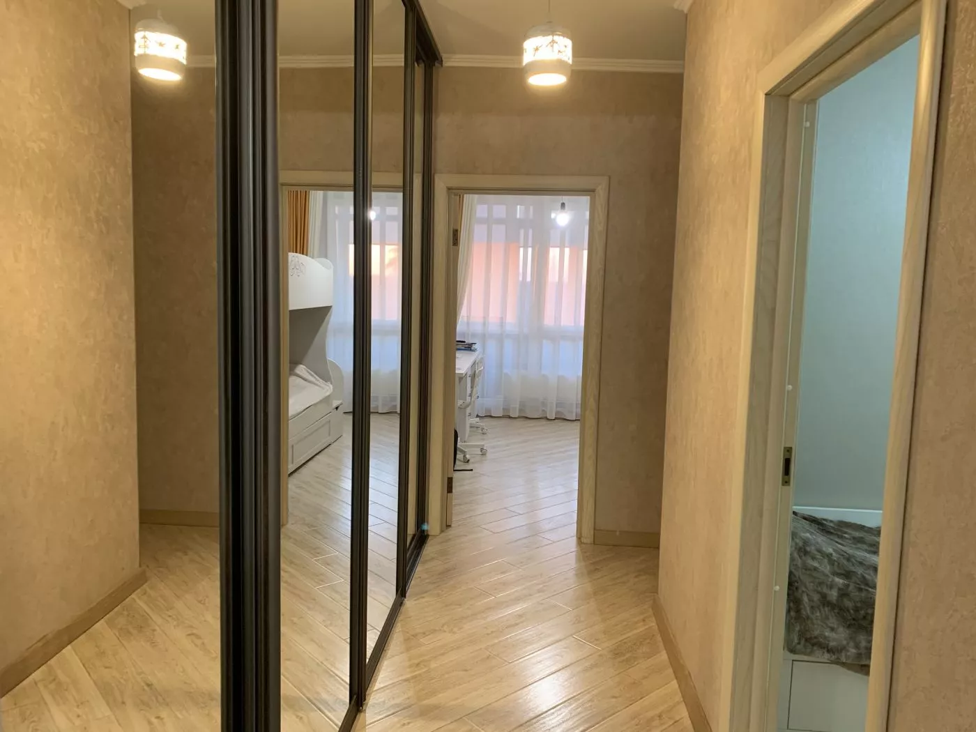 . Квартира в многоквартирном доме Кирпичная 2/3. Адлер