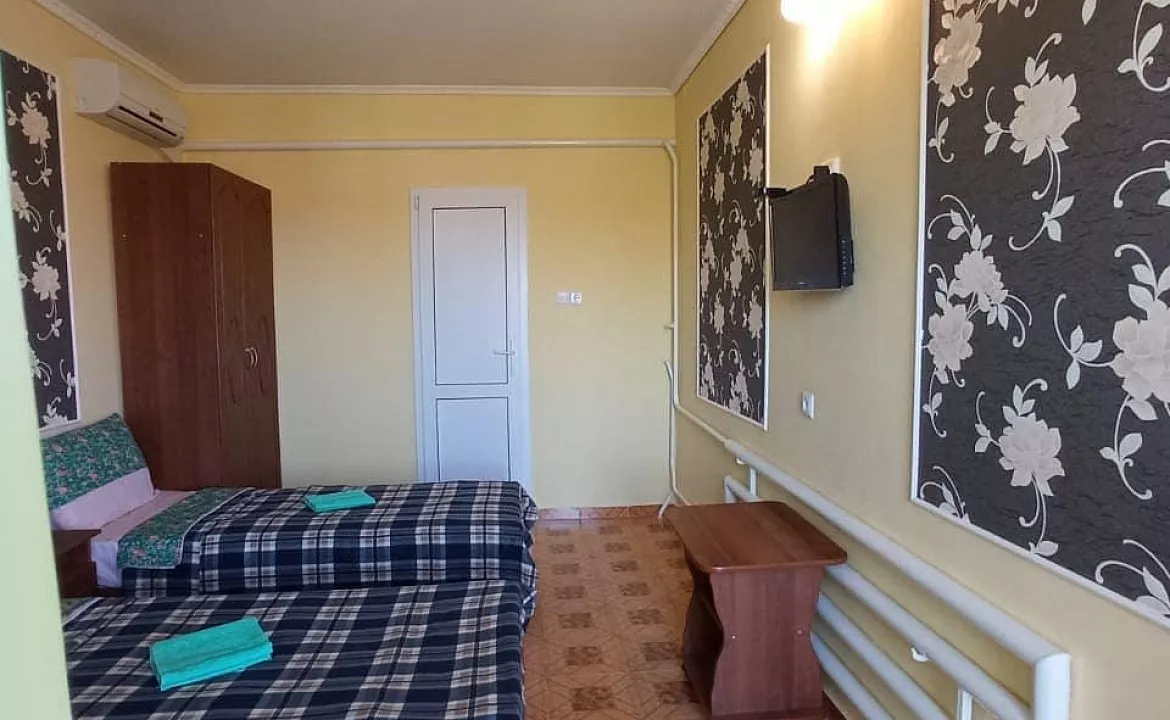 Трехместный. Гостевой дом Персей. Витязево Трехместный. Гостевой дом Персей. Витязево