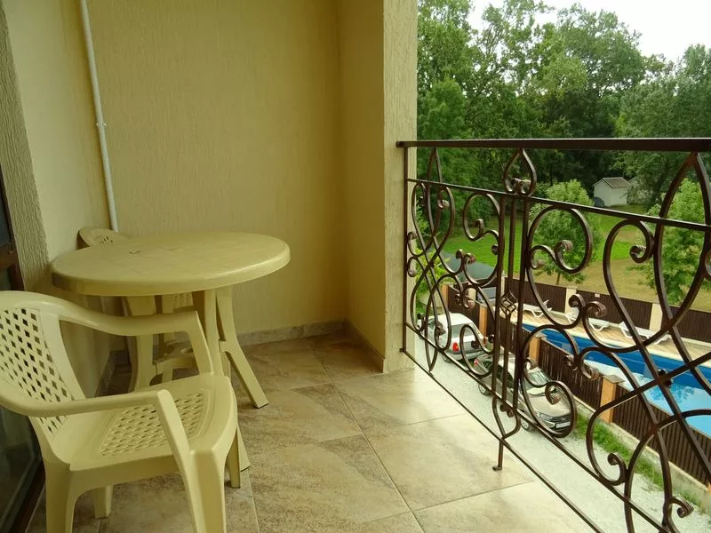 . Частный сектор "Золотая Бухара". Криница