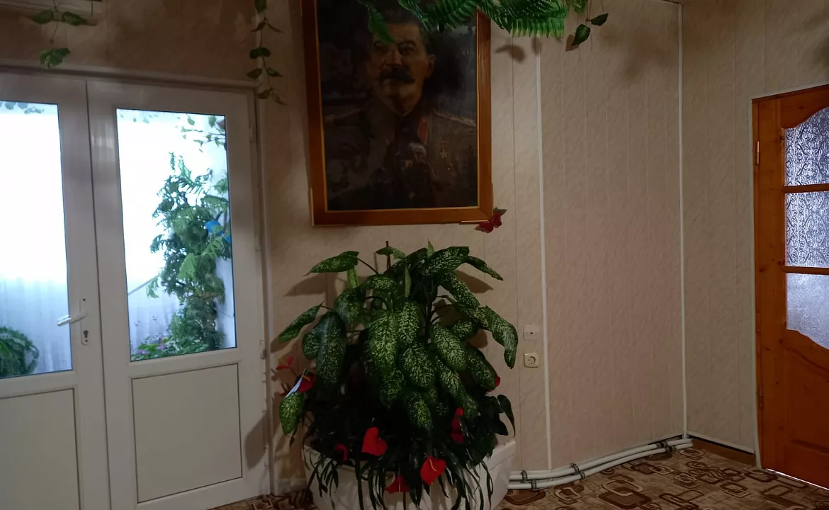 Комната. Гостевой дом "Ласточка" - Лоо. Лоо Комната. Гостевой дом "Ласточка" - Лоо. Лоо