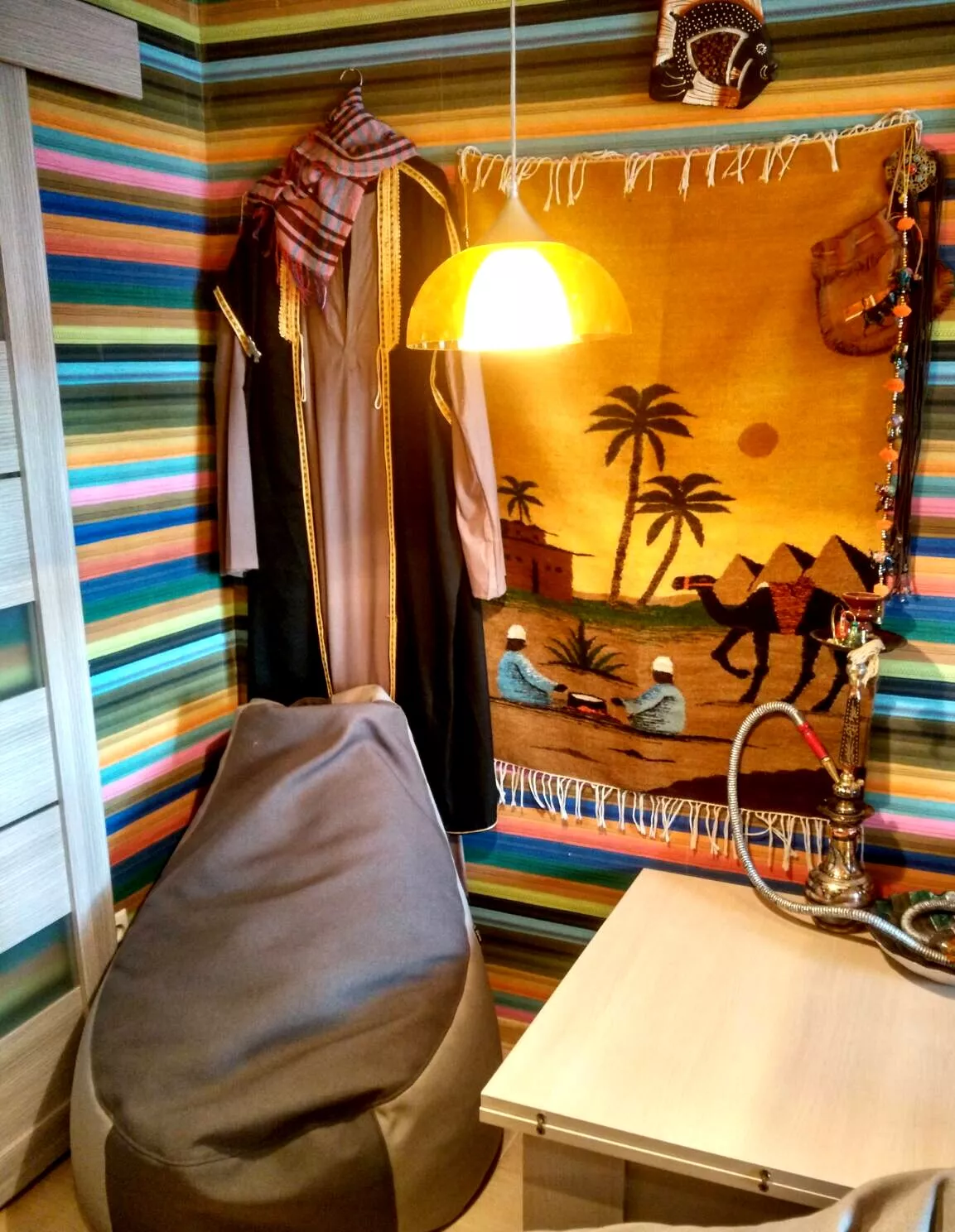 . Квартира в многоквартирном доме Коктебель рядом с морем (350 м) . Коктебель