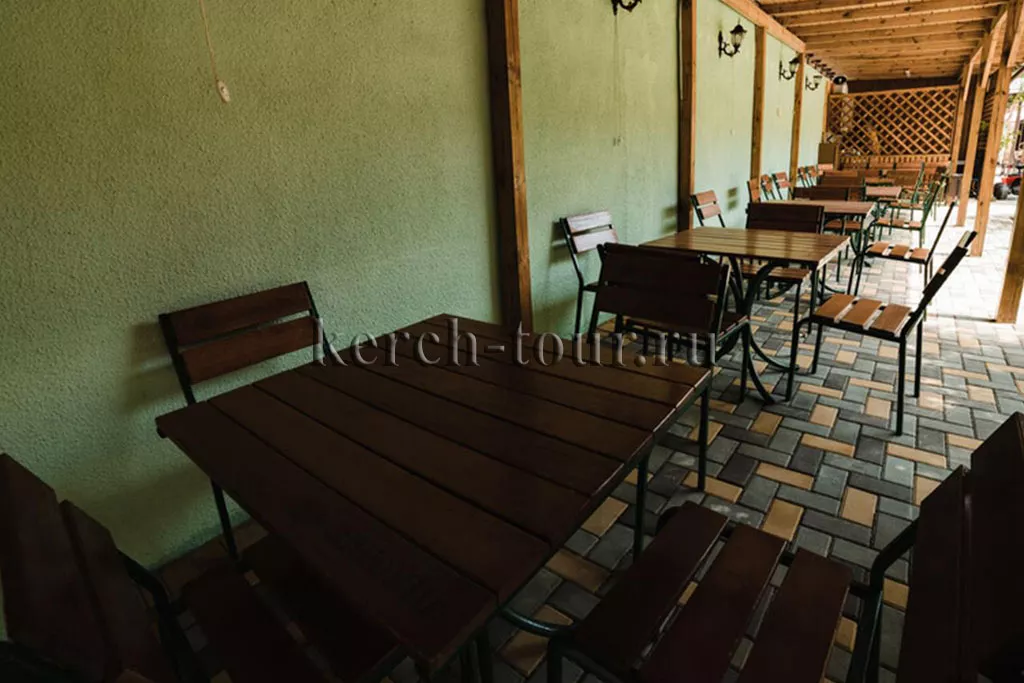 . Гостевой дом «Коктебель». Керчь