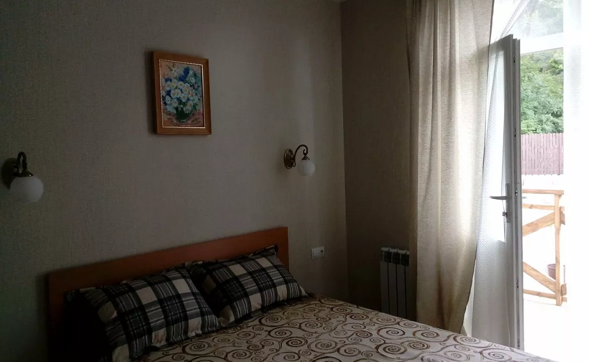 2 х - 3 х местный номер с балконом(люкс) . Гостевой дом Кантри. Дивноморское