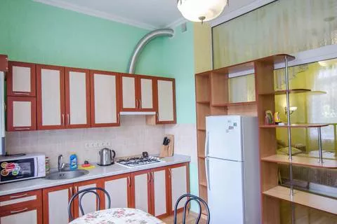 4-х местный «Люкс» (1 этаж, корп. Б). Гостевой дом «Уют на Демышева». Евпатория