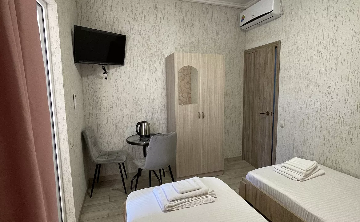 Стандарт с раздельными кроватями . Гостевой дом "Алхыд". Пицунда