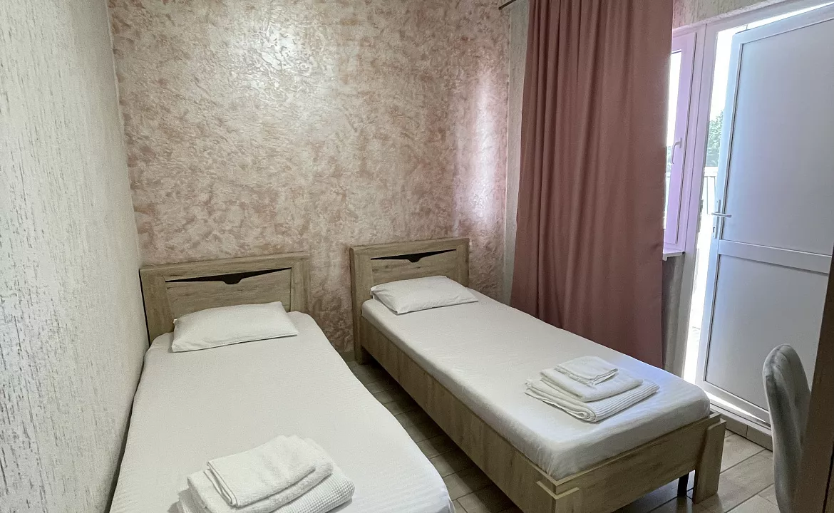 Стандарт с раздельными кроватями . Гостевой дом "Алхыд". Пицунда