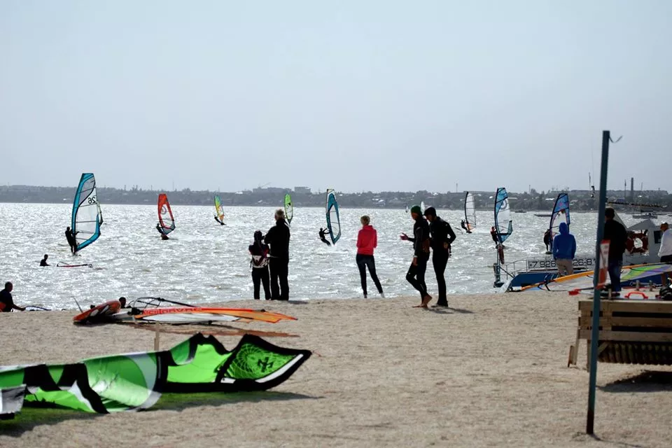 . Серф-отель YEISKWIND. Ейск