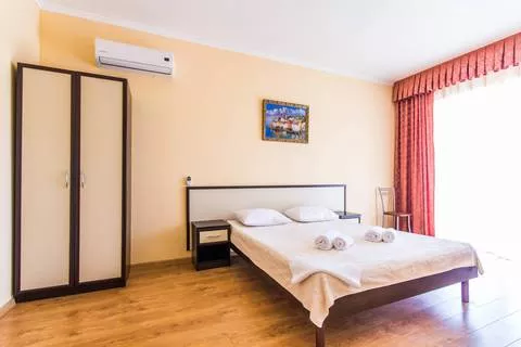 Люкс «Комфорт». Гостевой комплекс "Альбатрос". Архипо-Осиповка