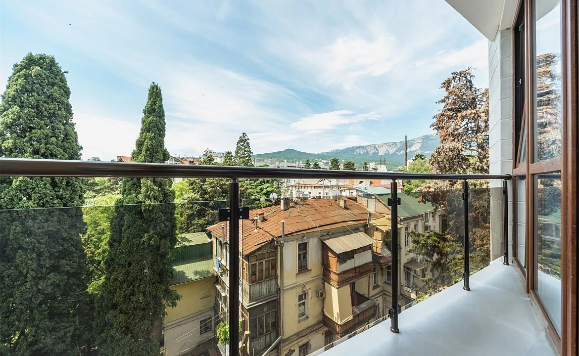 Шестиместный. Хостел Botkinsky. Ялта