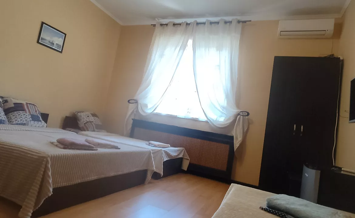 4хместный семейный номер . Частный гостевой дом Созвездие . Лазаревское