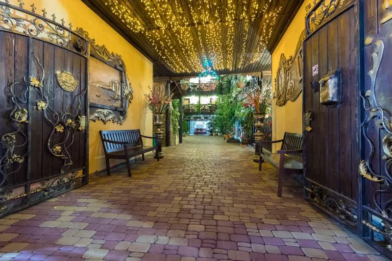 . Гостевой дом "Вилла Лючия"/"Villa Lucia". Архипо-Осиповка