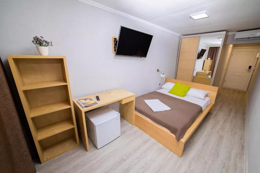 Стандарт без балкона. Пансионат Дублин-Дельфин . Нижнее Джемете Стандарт без балкона. Пансионат Дублин-Дельфин . Нижнее Джемете