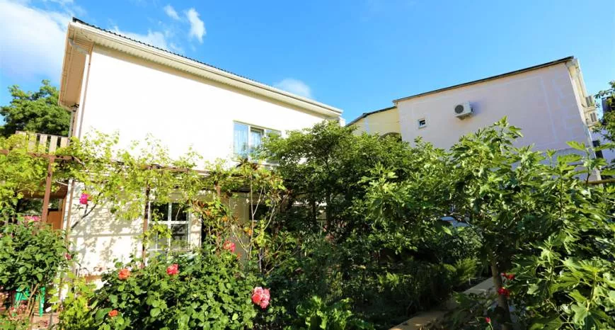 . Частный гостевой дом У Николаевны. Геленджик