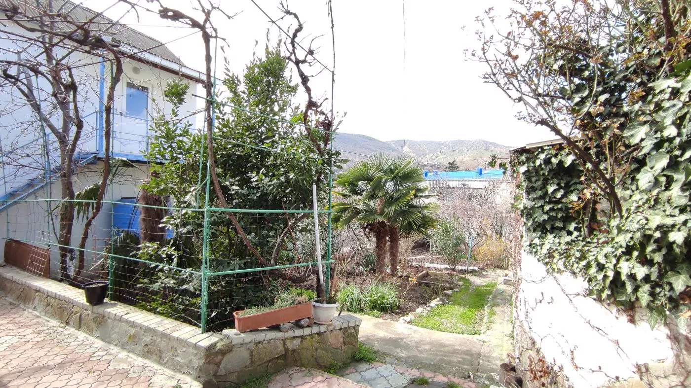 . Гостевой дом Green Patio. Рыбачье