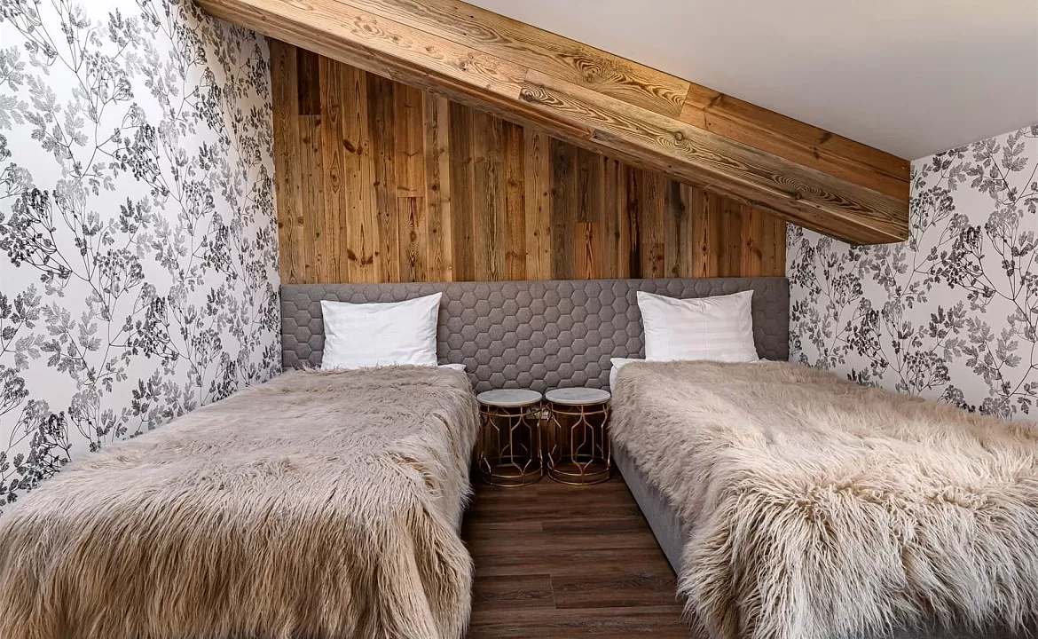 Супериор в мансарде. Отель «HILLS POLYANA». Красная Поляна