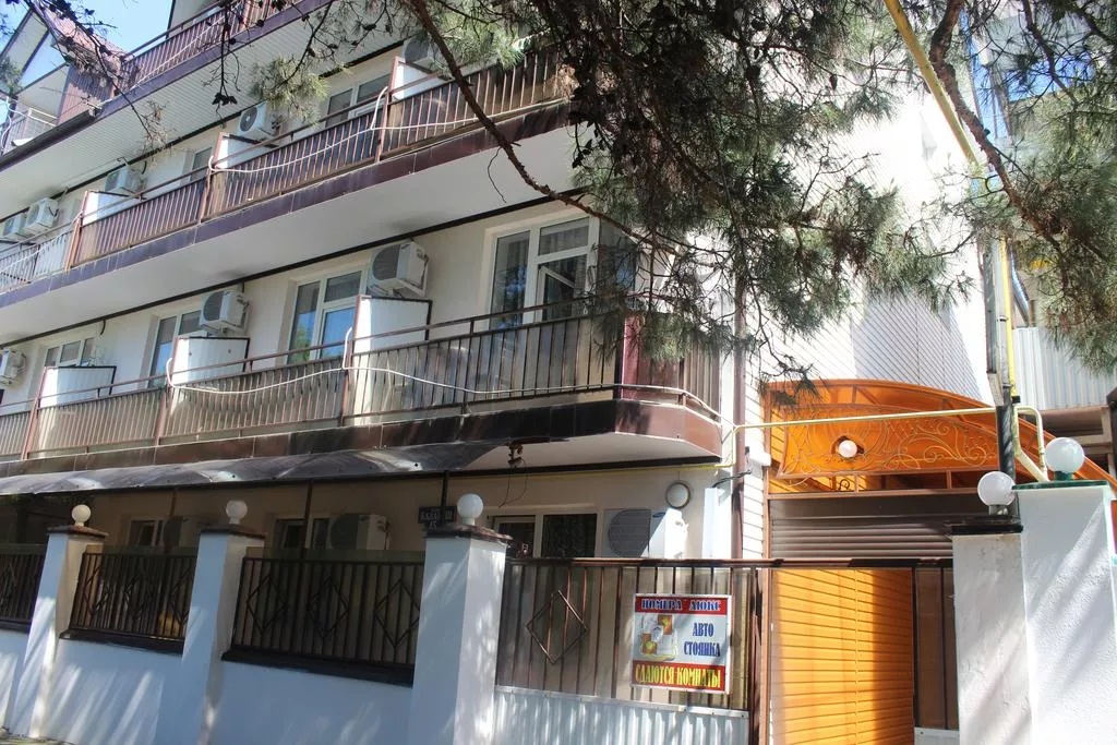 . Гостиница "Жемчужина". Лазаревское . Гостиница "Жемчужина". Лазаревское