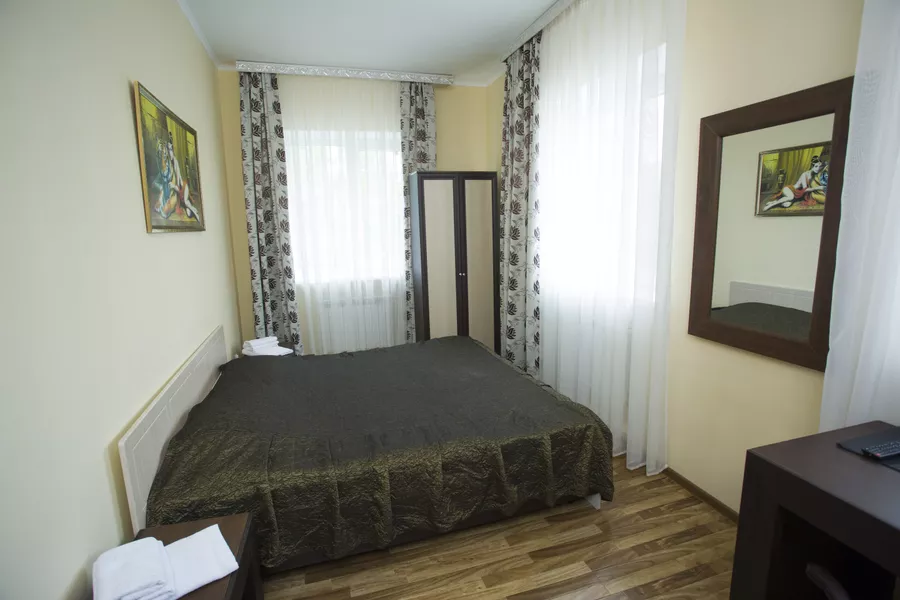 КОМФОРТ. Отель  "ВАП-отель". Ейск