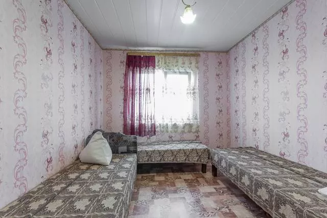 Номер «Эконом» 3-х местный. Частный сектор "У Капитана". Вардане