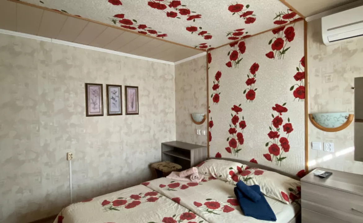 Семейный. Гостевой дом "Инжир". Новомихайловский Семейный. Гостевой дом "Инжир". Новомихайловский