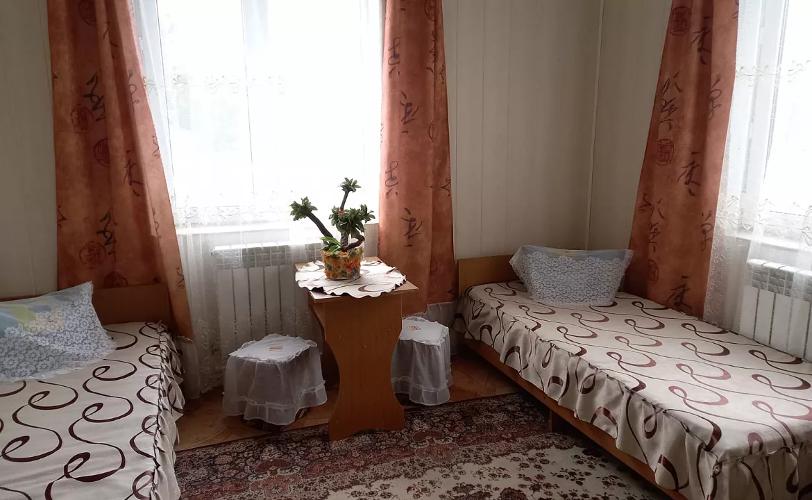 Комната. Гостевой дом "Ласточка" - Лоо. Лоо Комната. Гостевой дом "Ласточка" - Лоо. Лоо