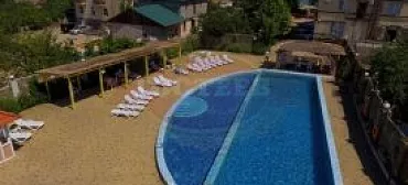 Отель "Гостеев на Ореховой"       