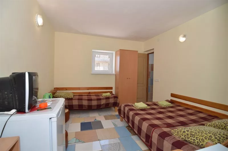 3-местный улучшенный. Гостевой дом «Белый». Саки