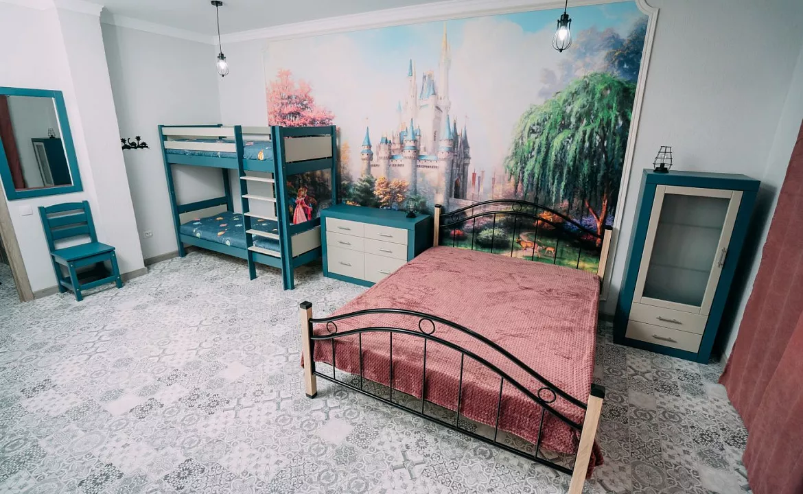 Вилла на две семьи. "Вилла и Бревенчатые дома в лесу" . Туапсе Вилла на две семьи. "Вилла и Бревенчатые дома в лесу" . Туапсе