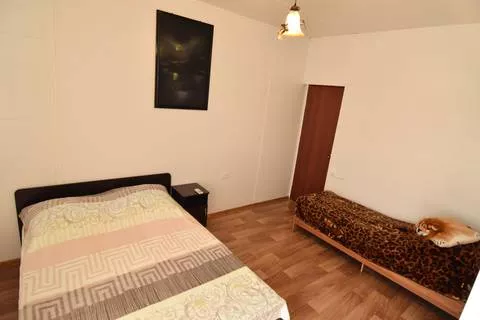 2-х комнатная квартира. Гостевой дом «Квартирки у моря» (кухня в номере). Вардане