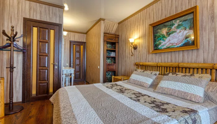 №2 «БУНГАЛО» — НОМЕР ЛЮКС. Мини-отель "Рубензон". Утёс