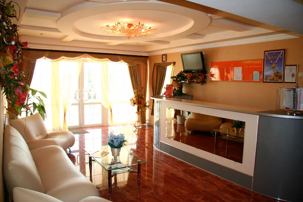 . Курортный отель "Апельсин". Саки