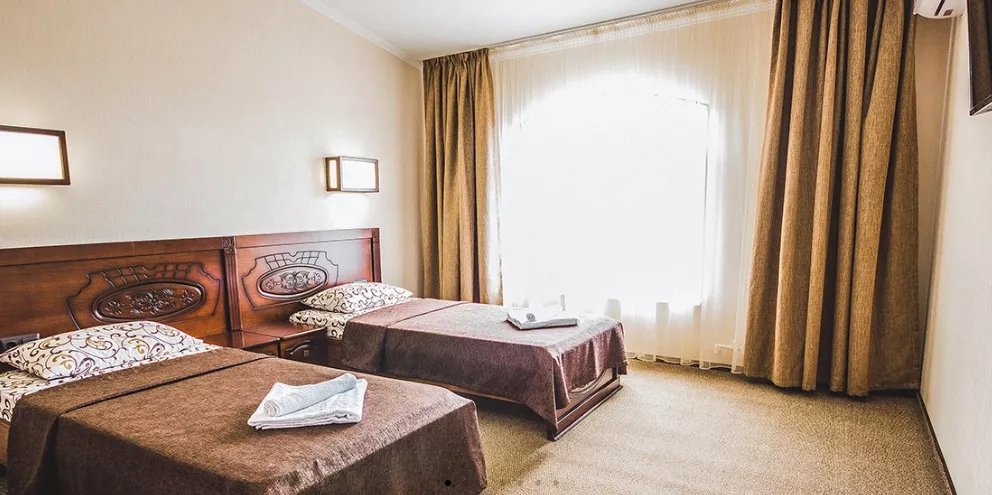 Стандарт без балкона. Отель Парус. Береговое