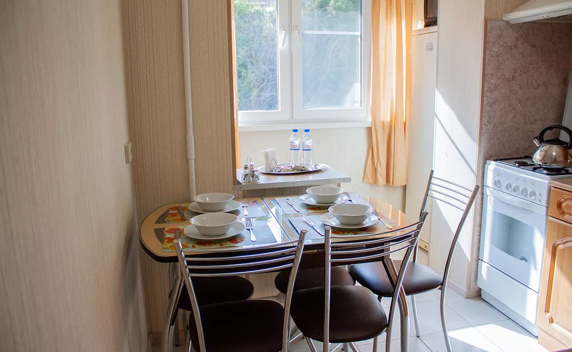 2-комн. апартаменты в центре Сочи 50 кв.. Квартира в многоквартирном доме 2-комн. в центре Сочи. Сочи 2-комн. апартаменты в центре Сочи 50 кв.. Квартира в многоквартирном доме 2-комн. в центре Сочи. Сочи