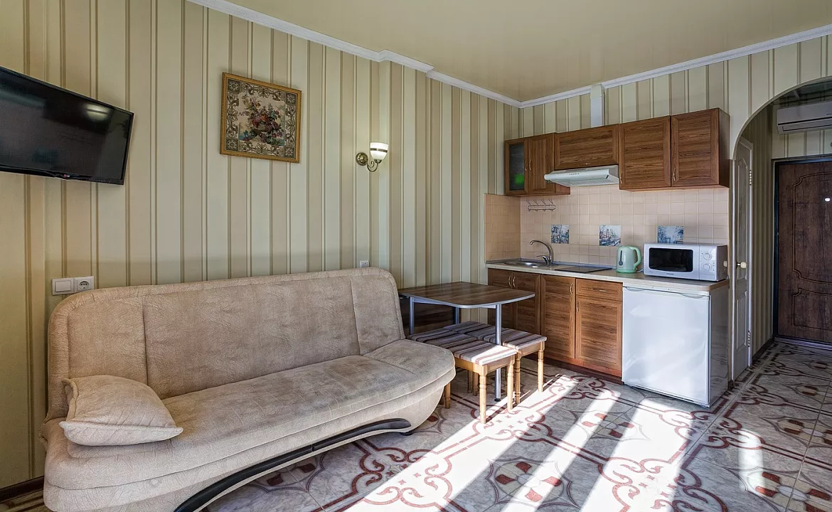 Квартира-студио №8. Квартира в многоквартирном доме Видовые апартаменты в Мисхоре. Кореиз Квартира-студио №8. Квартира в многоквартирном доме Видовые апартаменты в Мисхоре. Кореиз