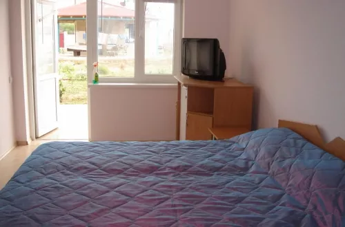 Двух комнатный люкс на 5 чел. Гостевой дом "Анастасия". Заозерное