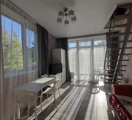 . Частный сектор " В парке ". Севастополь