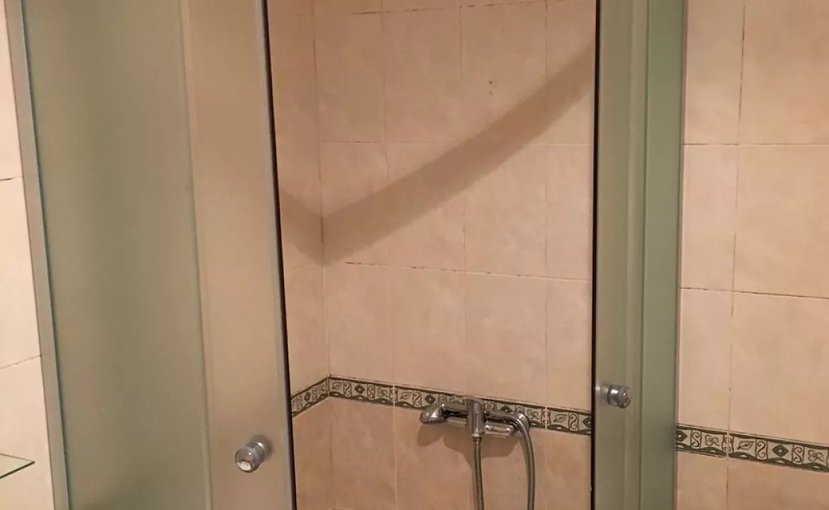 Номер Коммфорт четырехмесный. Эллинг "Селена". Отрадное