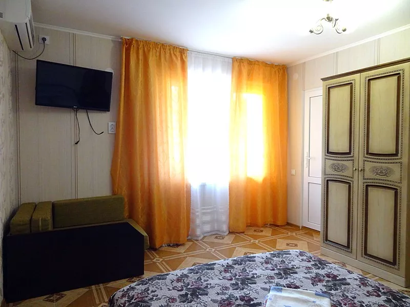 3-х местный номер Стандарт. Частный сектор "Курортная 4". Архипо-Осиповка 3-х местный номер Стандарт. Частный сектор "Курортная 4". Архипо-Осиповка