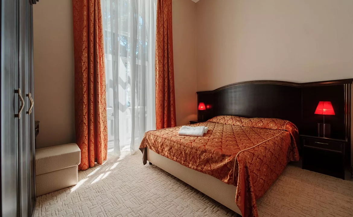 Супер люкс трехкомнатный. Отель "Вилла Голубой залив". Симеиз