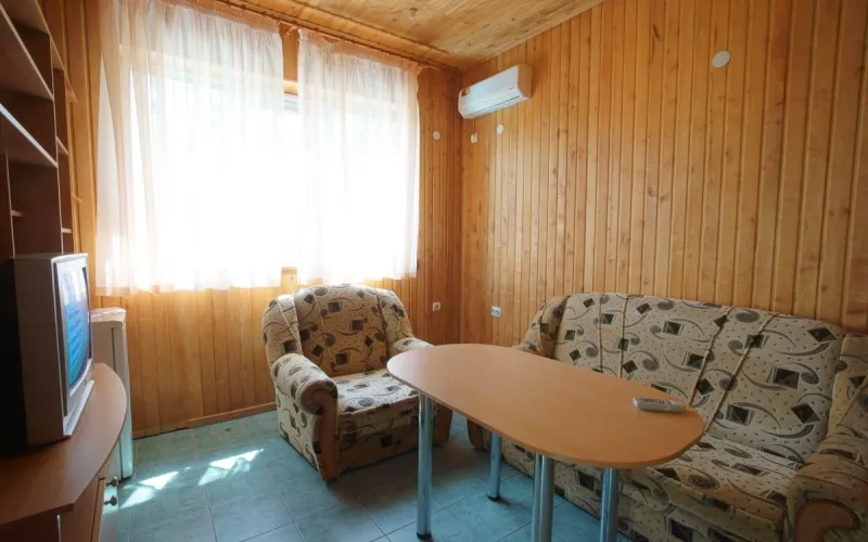 Коттедж с кухней. Курортный отель "Пальмира Сад". Курпаты