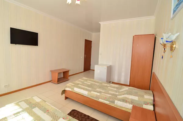 2-местный номер с балконом. Гостевой дом «Риф». Заозерное