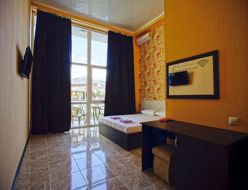 Двухместный номер «Комфорт». Гостевой дом "Кристалл". Лазаревское