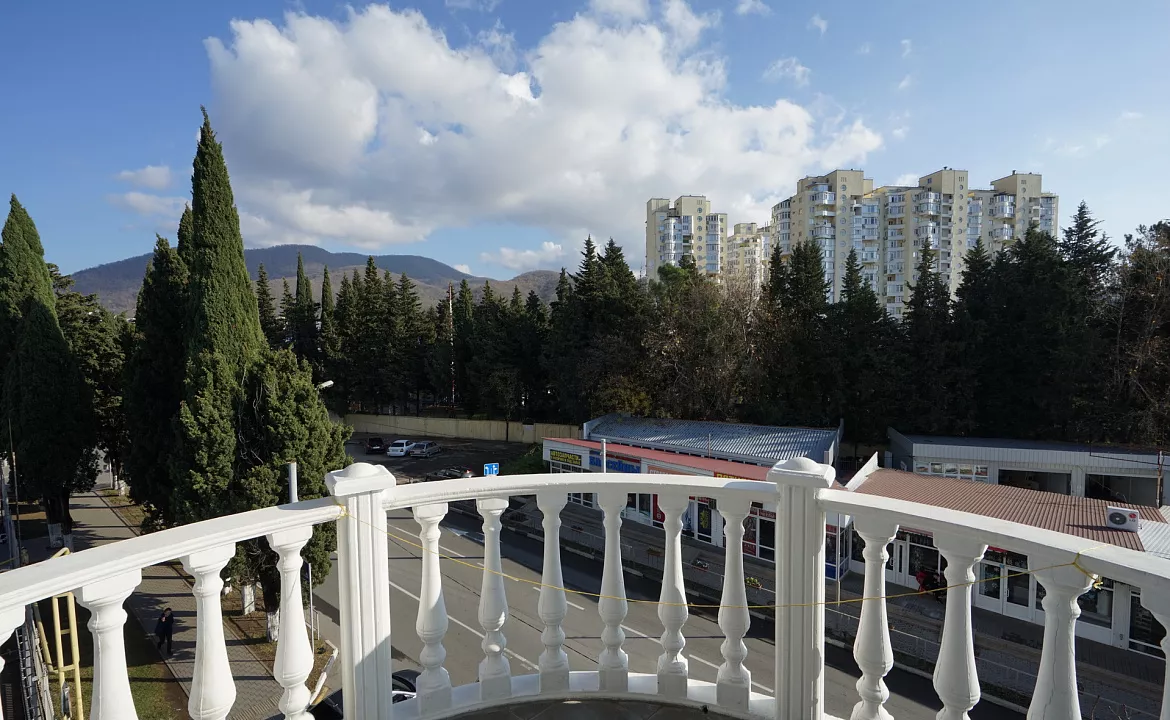 Номер на двоих с балконом . Гостевой дом Эвелина - Лазаревское. Лазаревское