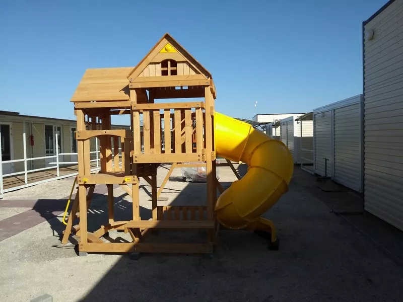 . База отдыха Должанский дворик "АКВАРЕЛИ". Должанская